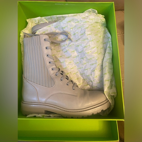 Sam Edelman Ludendorff combat boots, light grey/tan. Size 7 1/2, w/box 1x worn - Picture 6 of 6